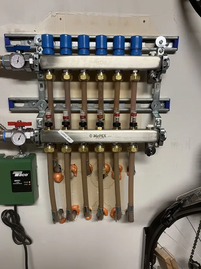 Plumber performing Gas Leak Detection at a residential property in Oxford